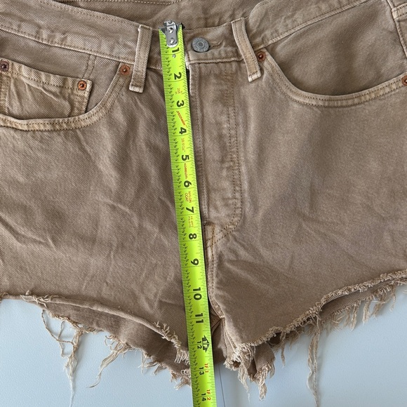 Levi's Women's Brown 501 Denim Jean Shorts - Picture 4 of 4